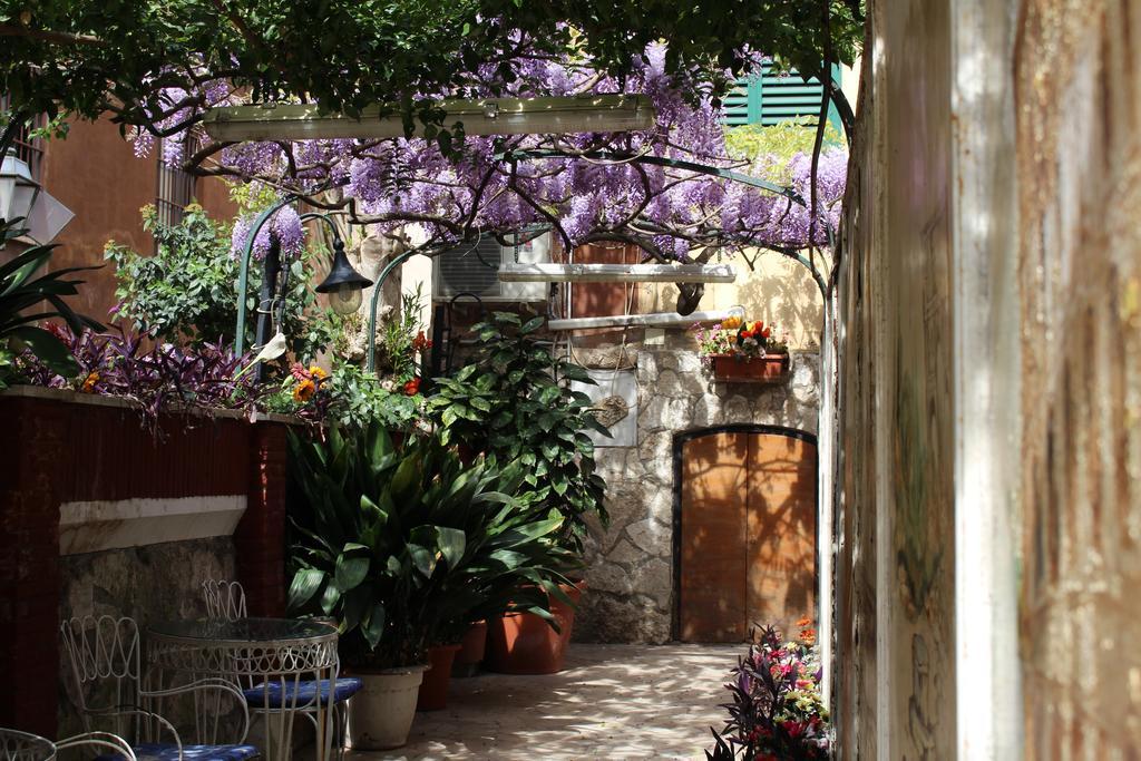 Pavia Hotel Roma