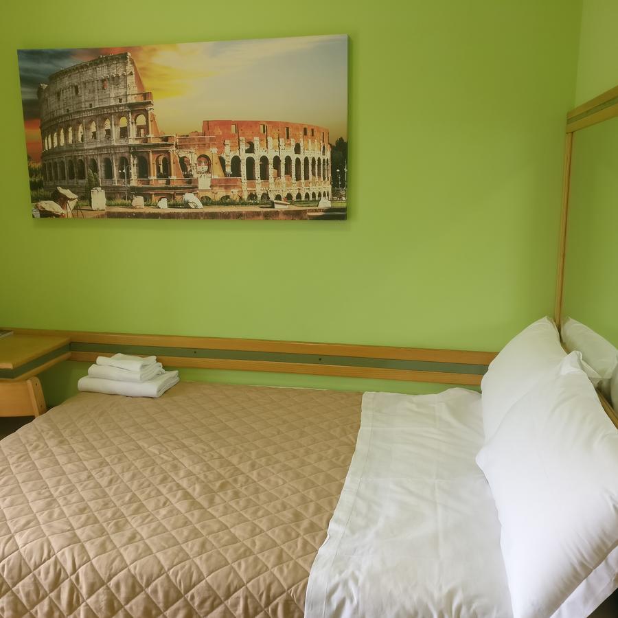 Hotel Pavia 3*