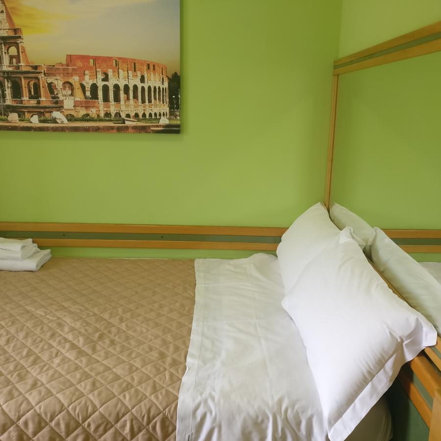 Pavia Hotel 3*